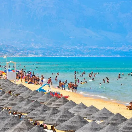 Appartamento Casa Vacanze Il Mare Blu Balestrate